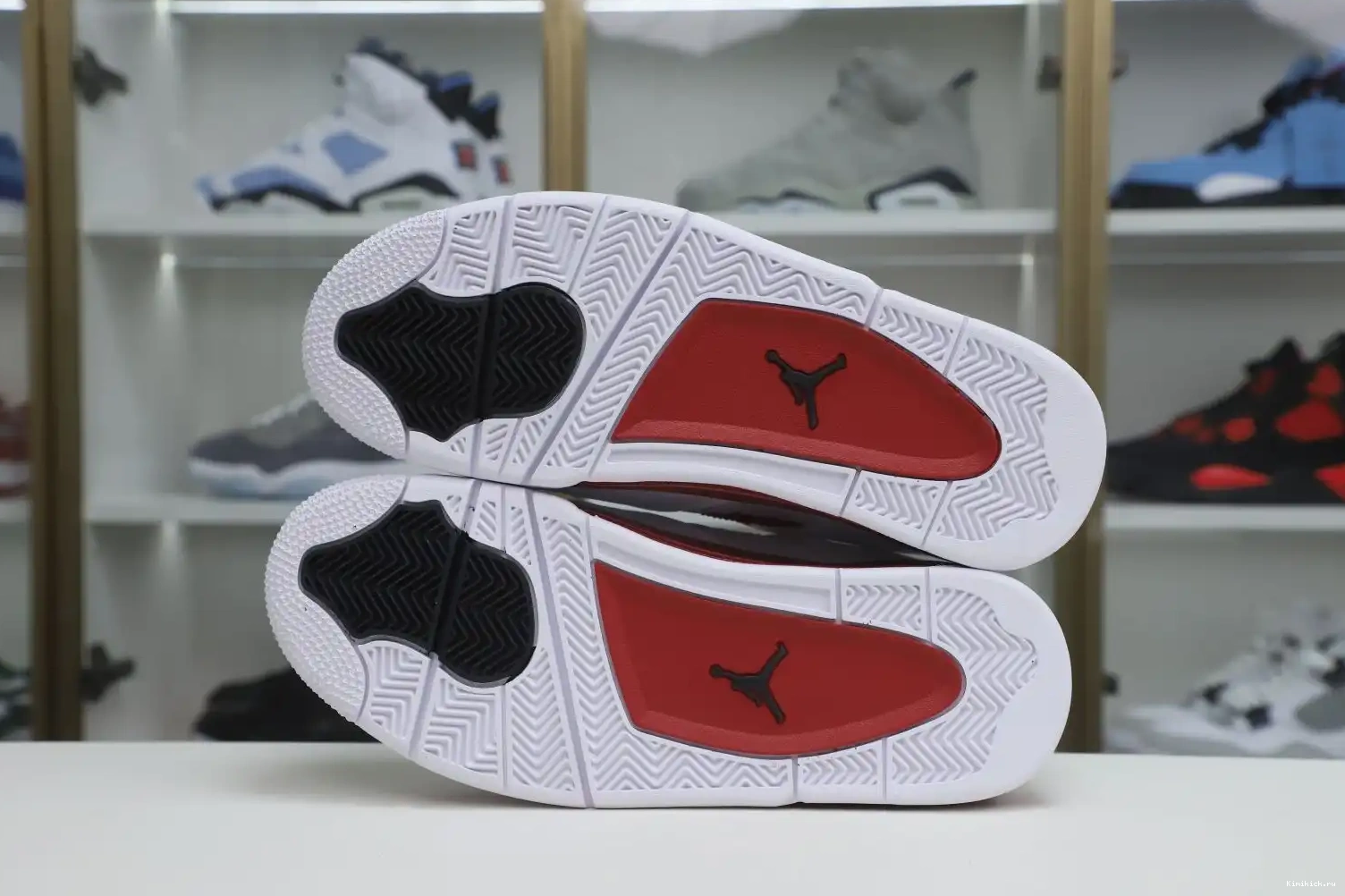 AIR 89 Kimikick ALTERNATE JORDAN4 RETRO 0404